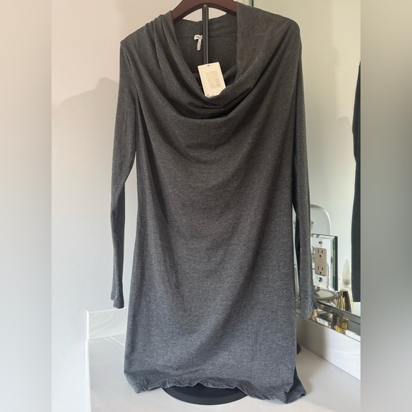 NWT Splendid Charcoal Long Sleeve chic cowlneck  Dress Medium - Picture 2 of 13